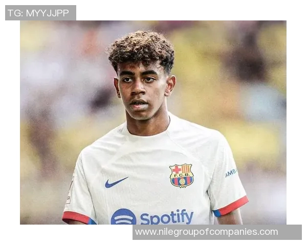 穆西亚拉：年轻天才的崛起与未来足球的无限可能